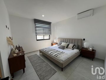Casa en coto en PREVENTA