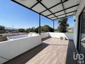 Casa en coto en PREVENTA
