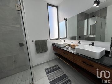 Casa en coto en PREVENTA