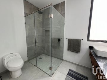 Casa en coto en PREVENTA