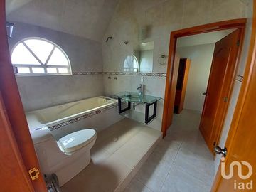 Venta de Casa en Fuentes de Tepepan