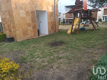 Casa en Venta; Circuito Golondrinas Casa 57 L 571 M16, Fracc. Zibata, El Marqués, Qro., C.P. 76269