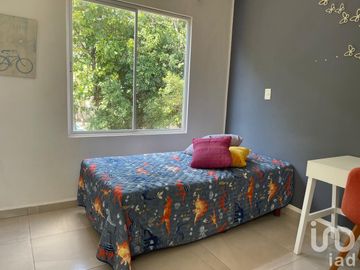 CASA EN VENTA CON AMENIDADES EN SM 254 ZONA NORTE DE CANCÚN.