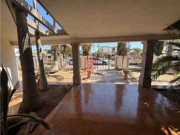 CASA EN VENTA EN COL. ZONA NORTE. CD. OBREGÓN, SONORA