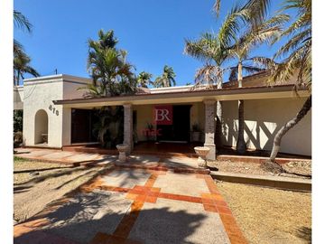 CASA EN VENTA EN COL. ZONA NORTE. CD. OBREGÓN, SONORA