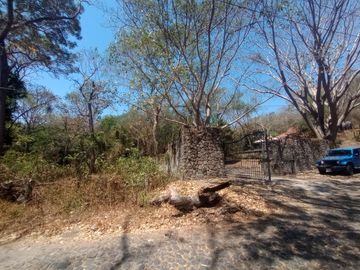 TERRENO CAMPESTRE EN FRACC. JOYITAS