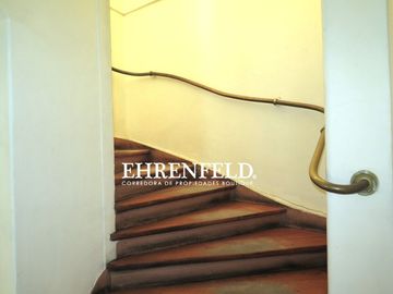 Cirujano Guzmán.Providencia, Santiago. Gran Casona 682 m2.