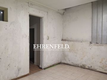 Cirujano Guzmán.Providencia, Santiago. Gran Casona 682 m2.