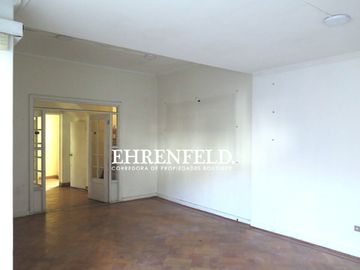 Cirujano Guzmán.Providencia, Santiago. Gran Casona 682 m2.