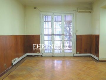 Cirujano Guzmán.Providencia, Santiago. Gran Casona 682 m2.