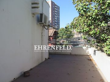 Cirujano Guzmán.Providencia, Santiago. Gran Casona 682 m2.