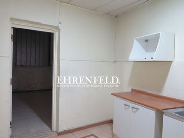 Cirujano Guzmán.Providencia, Santiago. Gran Casona 682 m2.