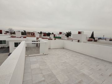 Casa en Venta en Los  Chabacanos San Juan del Río, Querétaro