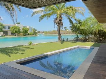 CASA EN COUNTRY CLUB EN VENTA PRIVADA KANAH