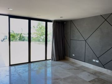CASA EN COUNTRY CLUB EN VENTA PRIVADA KANAH