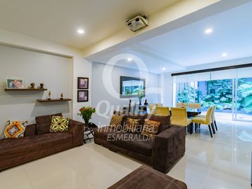 Garden House en Venta