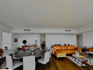 PH en venta  dentro de ; Bosque 6060