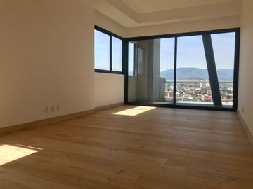 P.H. Nuevo en venta dentro de Maranta bosques.