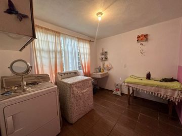 Casa en venta con 3 recámaras lista para habitar