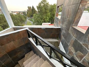 CASA RESIDENCIAL EN VENTA DE 4 HABITACIONES Y ROOFGARDEN