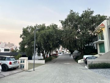CASA RESIDENCIAL EN VENTA DE 4 HABITACIONES Y ROOFGARDEN