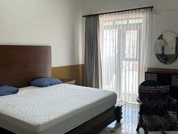 Casa Amueblada Colonial en San Román