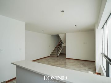 Departamento duplex de estreno  2 habitaciones en La Calera Surquillo