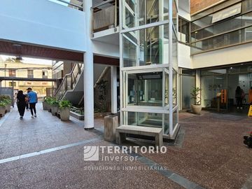 DPTO. EN VENTA EN VON SCHROEDERS - AV. VIANA