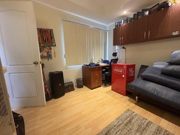 CASA EN VENTA O RENTA CUMBAYA URB. LUJO