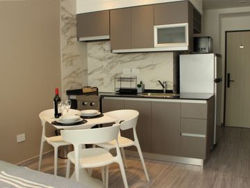 Almagro Abasto nuevo VENTA CON RENTA Monoambiente al frente muy Luminoso con Balcon y Amenities