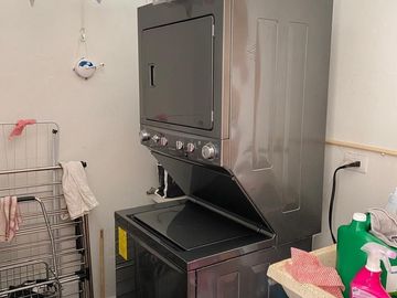CASA VENTA, 3 RECAMARAS EN MONTEBELLO MERIDA