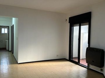 VENTA DEPARTAMENTO 3 AMBIENTES