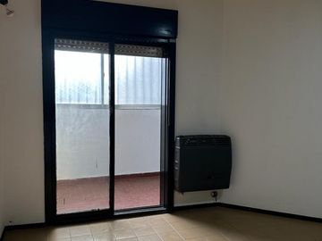 VENTA DEPARTAMENTO 3 AMBIENTES