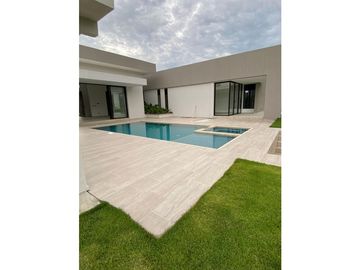 Se vende casa campestre Cerritos pereira risaralda