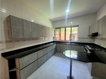 Casa campestre en condominio para arriendo en Cerritos, Pereira!!!