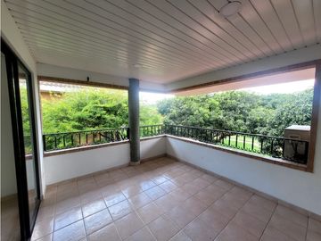 Casa campestre en condominio para arriendo en Cerritos, Pereira!!!