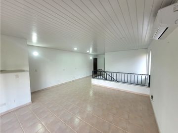 Casa campestre en condominio para arriendo en Cerritos, Pereira!!!