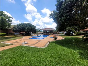 Casa campestre en condominio para arriendo en Cerritos, Pereira!!!