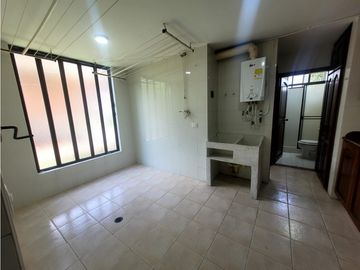 Casa campestre en condominio para arriendo en Cerritos, Pereira!!!