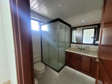 Casa campestre en condominio para arriendo en Cerritos, Pereira!!!
