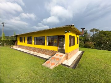 VENTA HERMOSA FINCA EN RESERVA BARBAS BREMEN PEREIRA