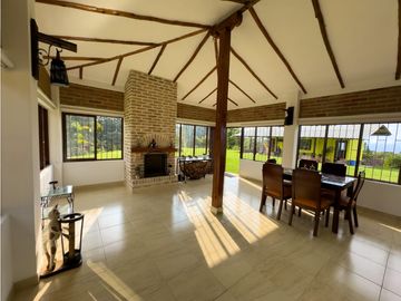 VENTA HERMOSA FINCA EN RESERVA BARBAS BREMEN PEREIRA