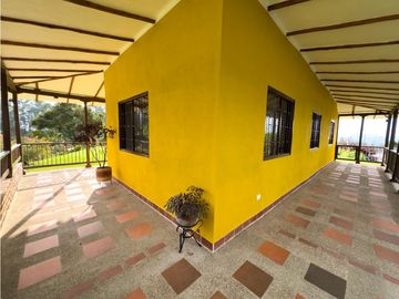 VENTA HERMOSA FINCA EN RESERVA BARBAS BREMEN PEREIRA