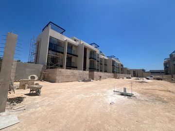 Venta de departamento de lujo en Temozón Norte, Mérida, Yucatán