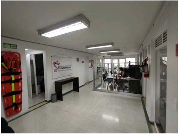 CASA LAURELES ESTADIO SURAMERICANA / USO COMERCIAL