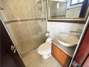 CASA HERMOSISIMA EN ALAMEDA LA VICTORIA