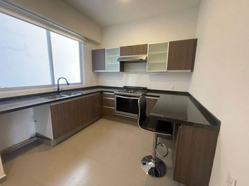 Departamento en venta en Hacienda de las Palmas, Villa Fiori,  Villa Florence