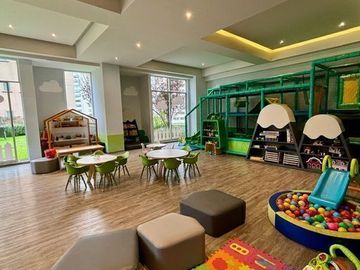 Departamento en venta en Hacienda de las Palmas, Villa Fiori,  Villa Florence