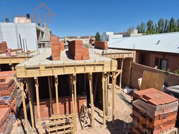 Venta Dúplex en Centenario - Barrio Fulcinitti