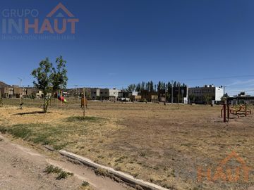 Venta Dúplex en Centenario - Barrio Fulcinitti